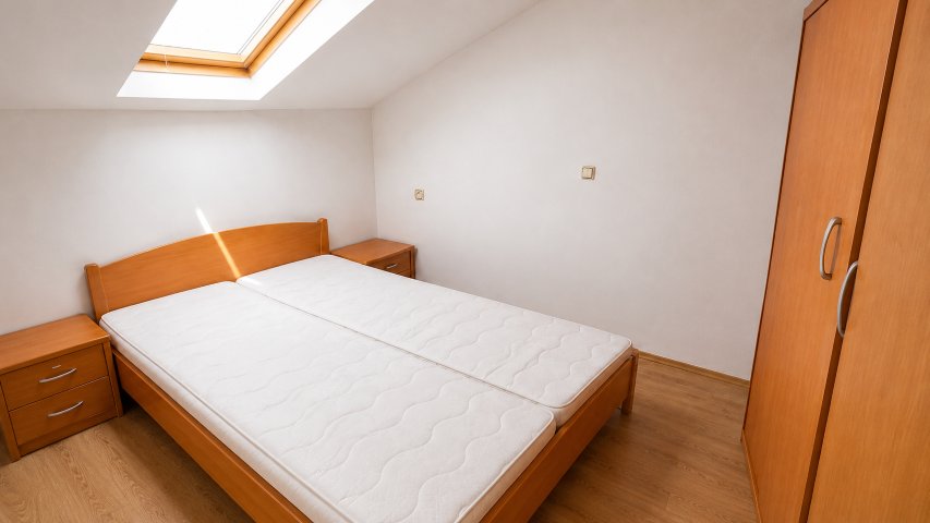 Rovinj – Zařízený dvojbyt 76 m² + 2 garáže (23 m²) – K PRODEJI MAJITELEM (0% AGENTURNÍ PROVIZE) — foto 14