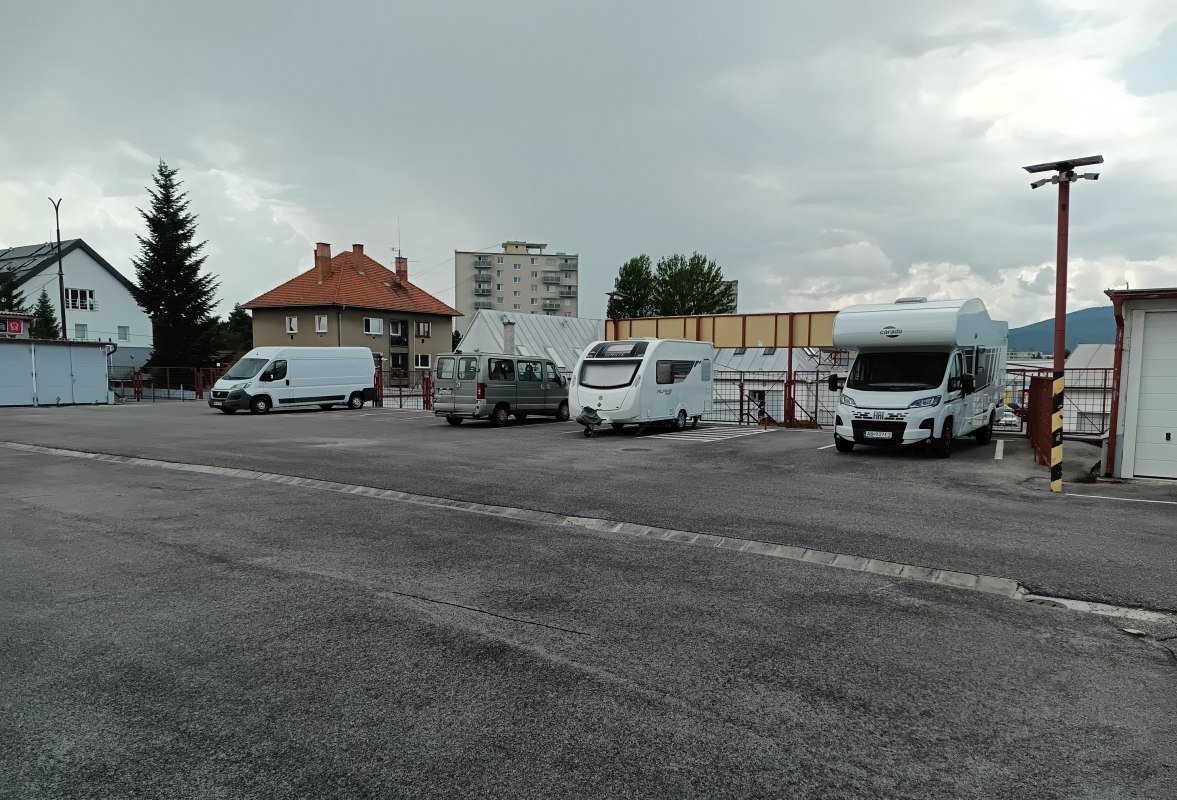 PRENÁJOM - POLYFUNKČNÝ OBJEKT / BUDOVA - NECPALSKÁ CESTA 34 B – PRIEVIDZA — foto 2