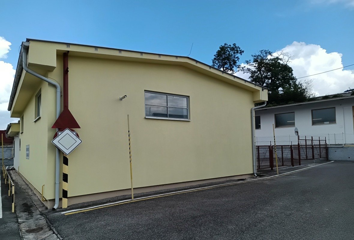 PRENÁJOM - POLYFUNKČNÝ OBJEKT / BUDOVA - NECPALSKÁ CESTA 34 E – PRIEVIDZA — foto 8