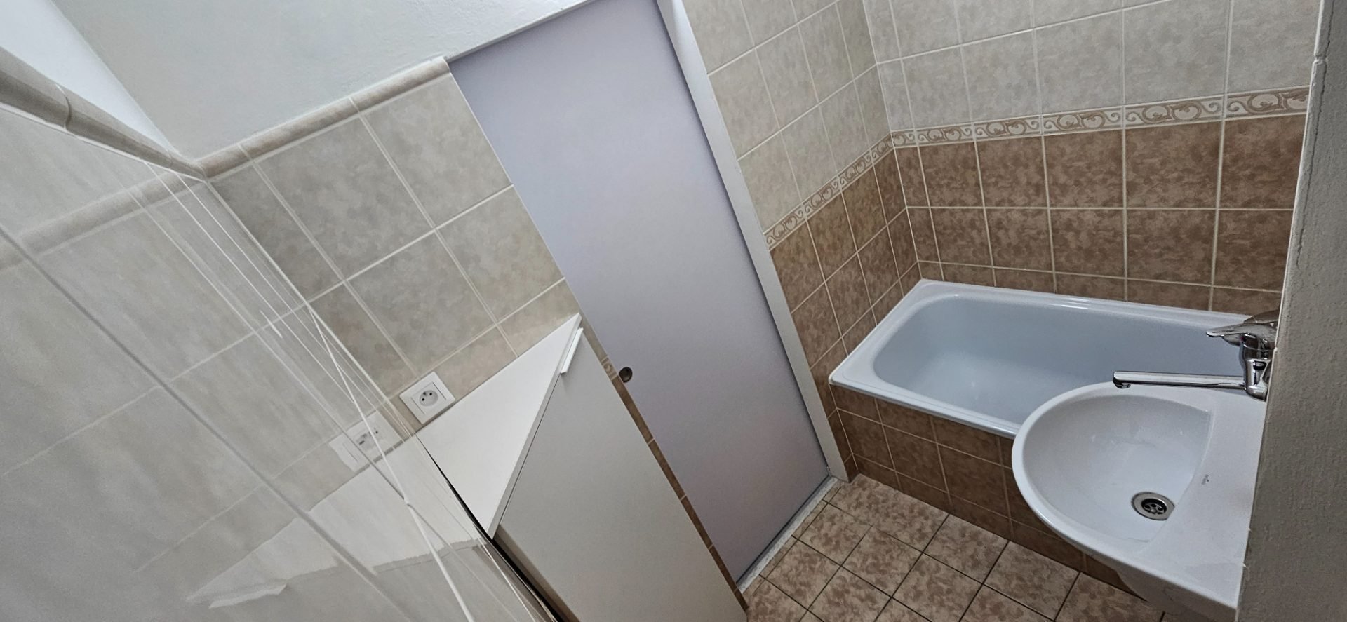 1,5-izbový byt na prenájom s pivnicou, prerobený – Pri Kaštieli, Dubnica nad Váhom — foto 2