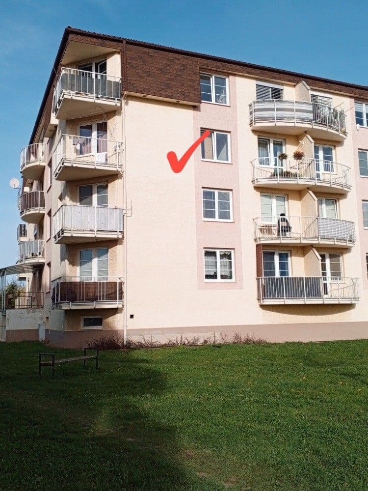 Byt 1+1, + balkon + sklep. — foto 2