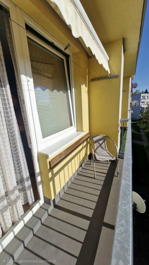 Družstevní byt 2+1, 61 m² s balkonem– Malecí, Nové Město nad Metují podnájem /prodej — foto 1