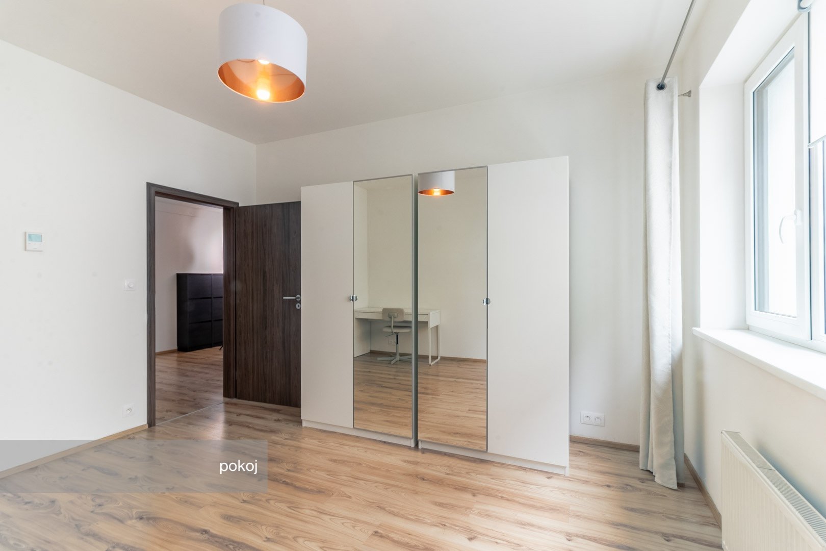 Prostorný byt 3+kk s parkovacím stáním, Plzeň - centrum — foto 3
