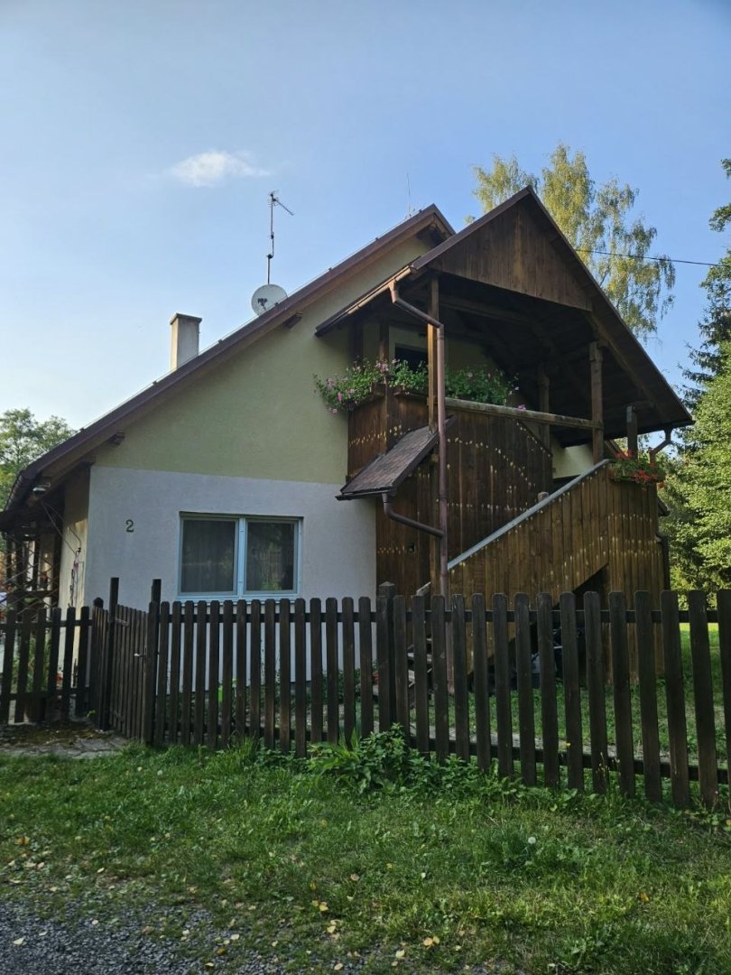Prodej domu 140 m² s pozemkem 5000 m², bazén, garáž – 12 km od K. Varů — foto 6