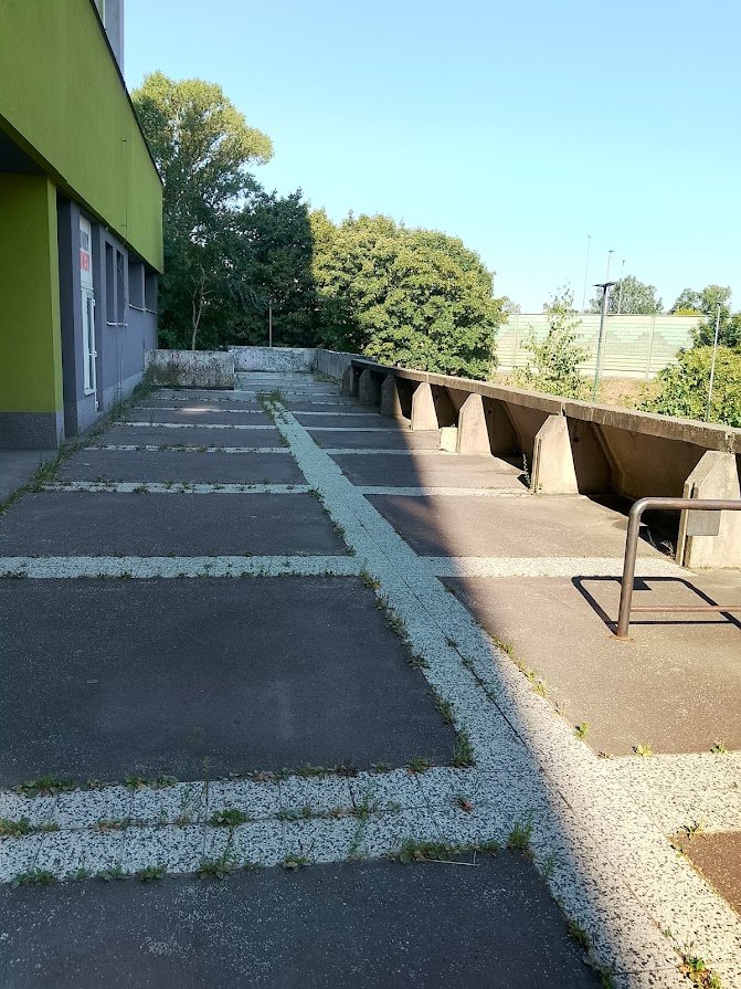 Prenájom kancelárskych a skladových priestorov v Petržalke — foto 12