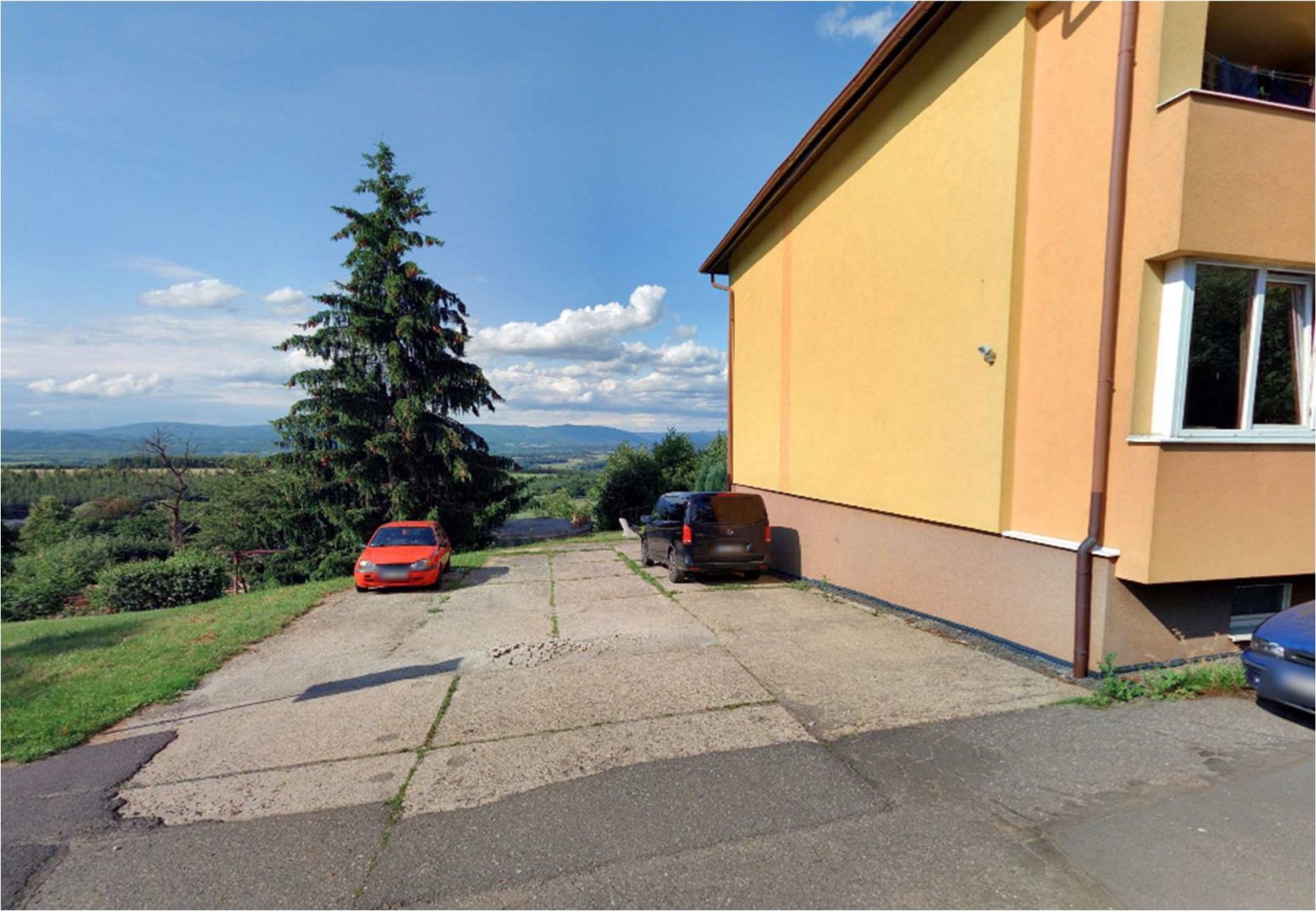 Spoluvlastnický podíl na pozemku — foto 2