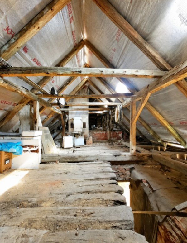 Zemědělská usedlost 8 091 m² součástí 2 811 m² pozemek pro bydlení — foto 13