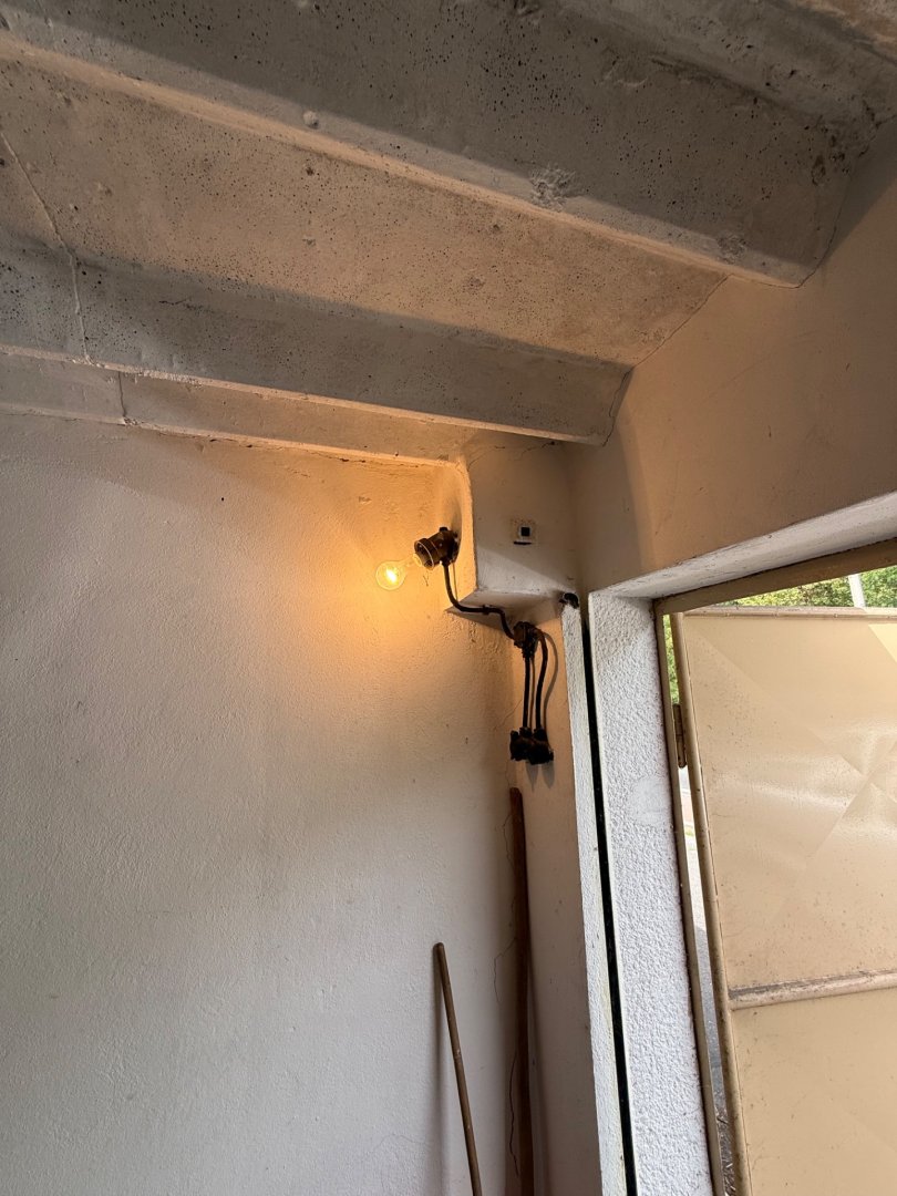 Prodej zděné garáže 20 m² s montážní jámou – Klatovy — foto 5