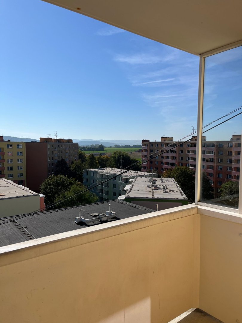 Byt 1+1 32m² určen k rekonstrukci, Kroměříž Francouzská — foto 1