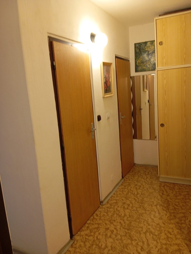 Na predaj: Priestranný 1-izb. byt 41,1 m2 s novou loggiou a výťahom, murovaným bytovým jadrom — foto 4
