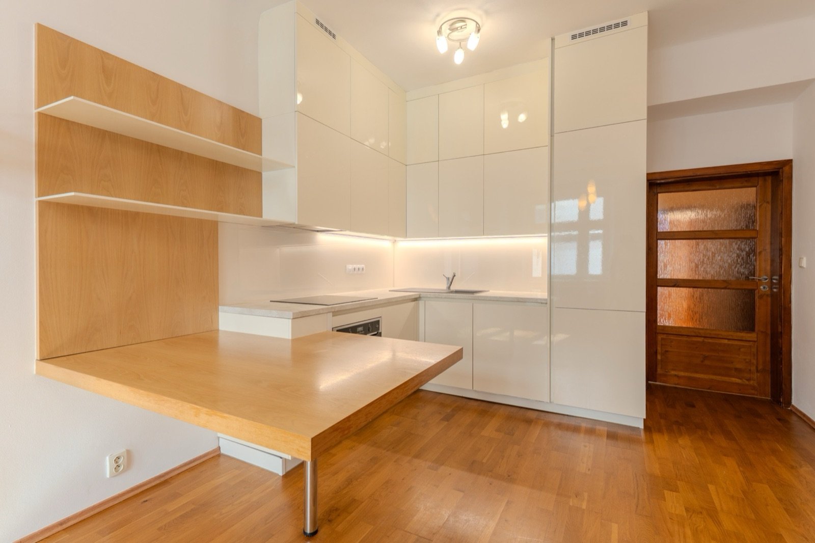 Prodej bytu 3+kk 74 m², Praha 5 - Smíchov, 4 minuty od Vltavy — foto 3