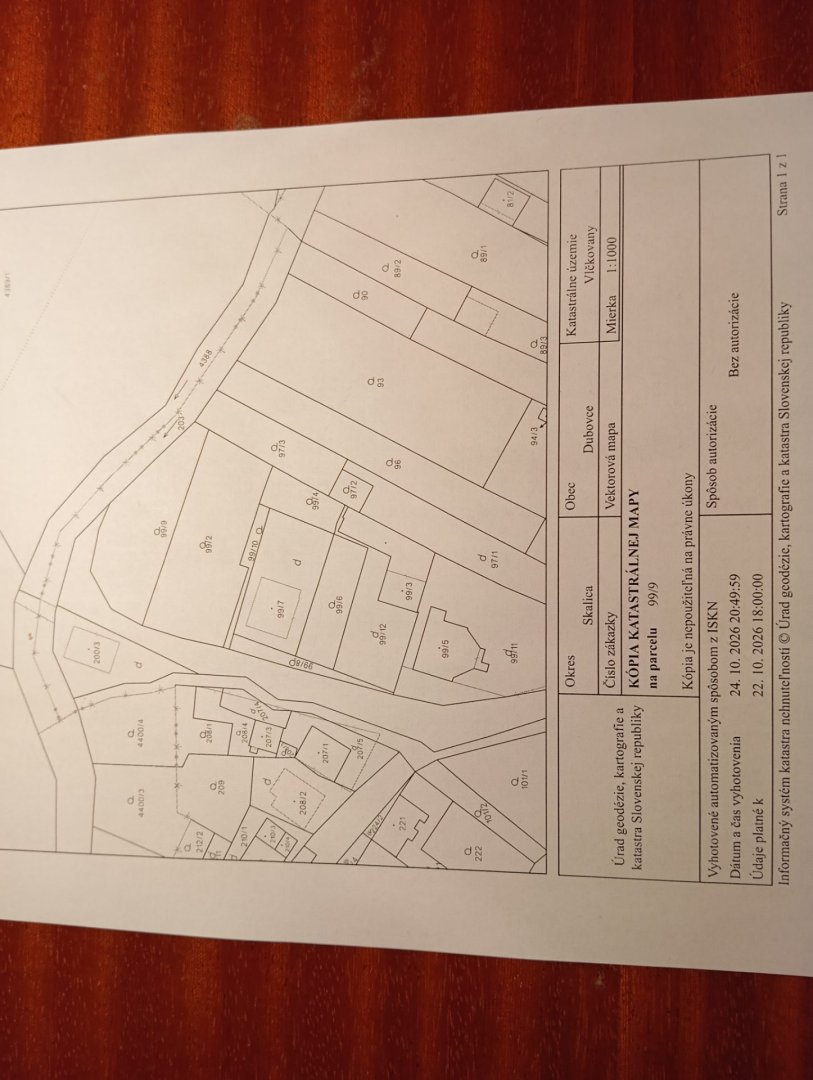 Pozemok s inžinierskymi sieťami a prístupovou cestou v obci Dubovce (900 m²) — foto 8