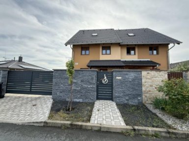 BJ Odolena Voda, užit. pl. 160 m2