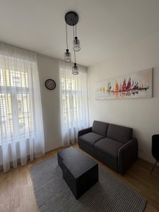 Světlý byt 2+kk (40 m²) v žádané lokalitě, ul. Bořivojova, Praha – Žižkov
