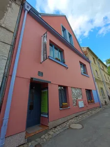 Pronájem podkrovního mezonetvého bytu 3+kk (79,5 m²) – Tábor, ulice Převrátilská