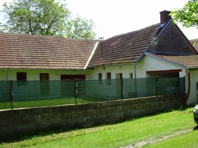 Prodej nemovitosti s dvěma bytovými jednotkami