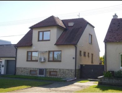 RD Jiřice u Miroslavi, 5+1, zast. pl. a nádvoří 1.248 m2