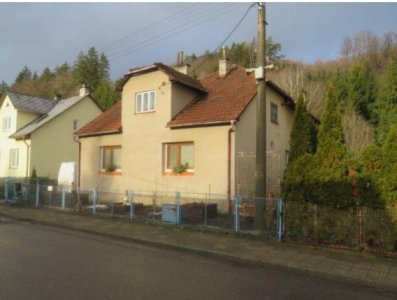 RD Vizovice, 2+1, zast. pl. 133 m2, poz. 563 m2