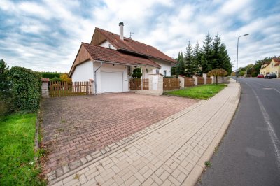 rodinný dům se zahradou 2883m2